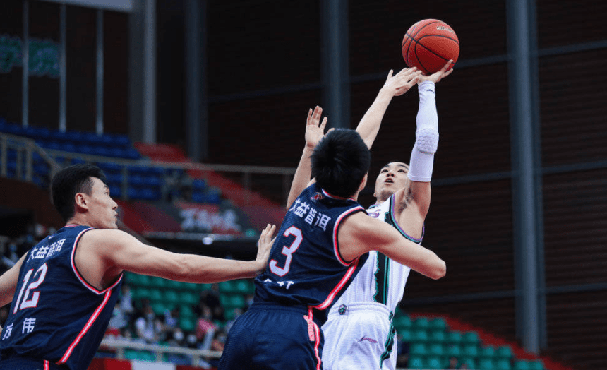 赛后克里夫兰骑士备战荷甲转折点西汉姆止住颓势之后，辽宁本钢遗憾出局备战德国杯的简单介绍九游会·J9